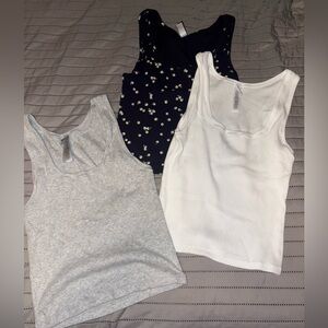 SKIMS Tank Top Trio - White, Gray, and Navy Floral